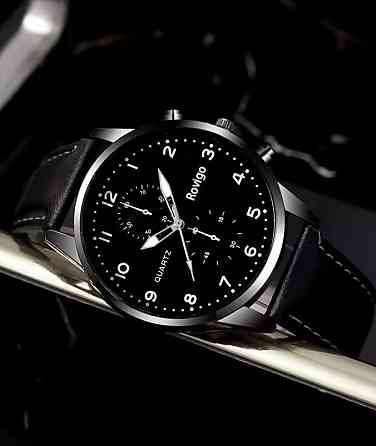 Подарочный набор для мужчин и женщин 2 парные часы с 2 ожерельем серце черно-белый Киев