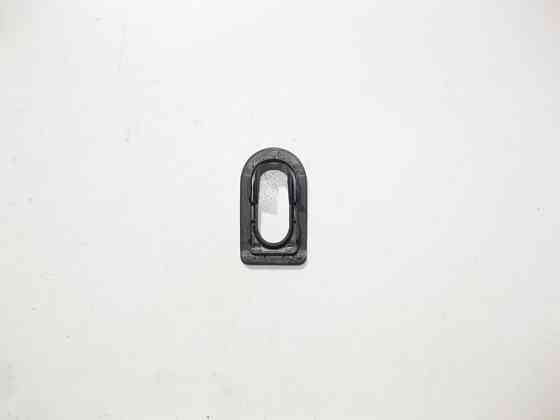 Mercedes-Benz  A2219780029 9051 Напрямна заднього підголівника чорна S-Class W221 CL С216 Одесса