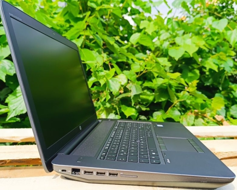 Ноутбук: Quadro P3000 (6Gb ) HP Zbook 17 G4 (i7-7820HQ/16/ 512/ 17.2" IPS. Київ - фото 4