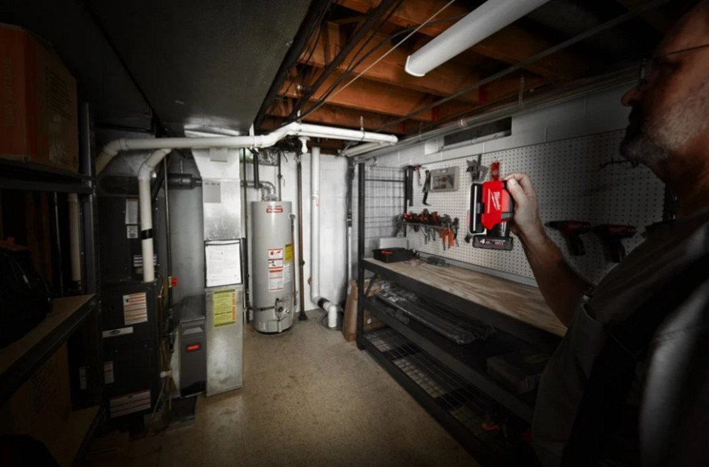 Ліхтар світлодіодний акумуляторний MILWAUKEE, M12 PAL-0 Одесса - изображение 3