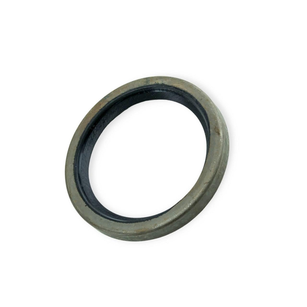 Сальник 2101-2107, 2121, 21213, 2123 задній великий (70х90х10) КРТ (NBR) коленвала Мукачево - фото 1