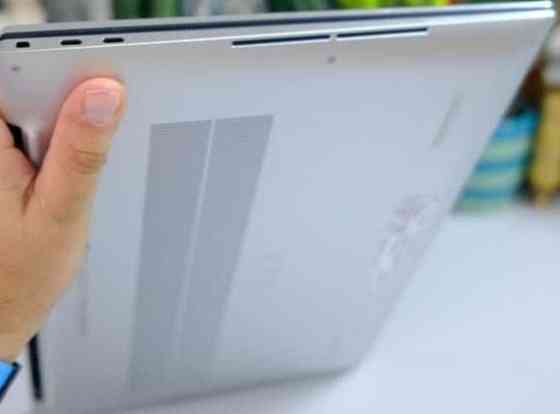 Ноутбук: DELL XPS 9700 17-10750H 32Gb. 1TB GTX 1650TI Киев