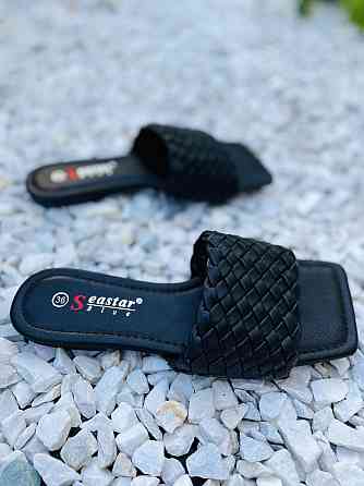 Seastar Модні шльопанці жіночі зі штучної шкіри чорні на низькому ходу SEASTAR T375P р. 36-41 Коломыя