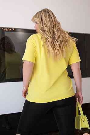 Базовая женская футболка 