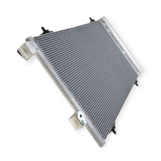 Радіатор Citroen C5, Пежо 407. 508 2.0HDi 08-кондиціонера Мукачево