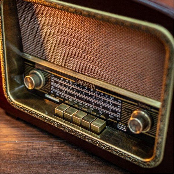 Ретро радіо програвач Daklin Європа з підсвічуванням дерево Горіх (RP-050A) Вінниця - фото 8