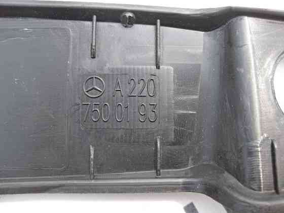 Mercedes-Benz  A2207500193 Внутрішня нижня накладка торця кришки багажника S-Class W220 Одесса