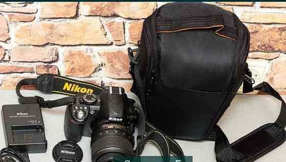 Дзеркальний фотоапарат Nikon D3100 з рідним об’єктивом 18-55 mm. Київ