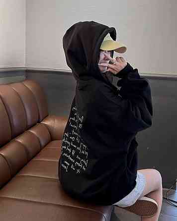 Женское теплое оверсайз худи на молнии трехнитка на флисе Черный Одесса