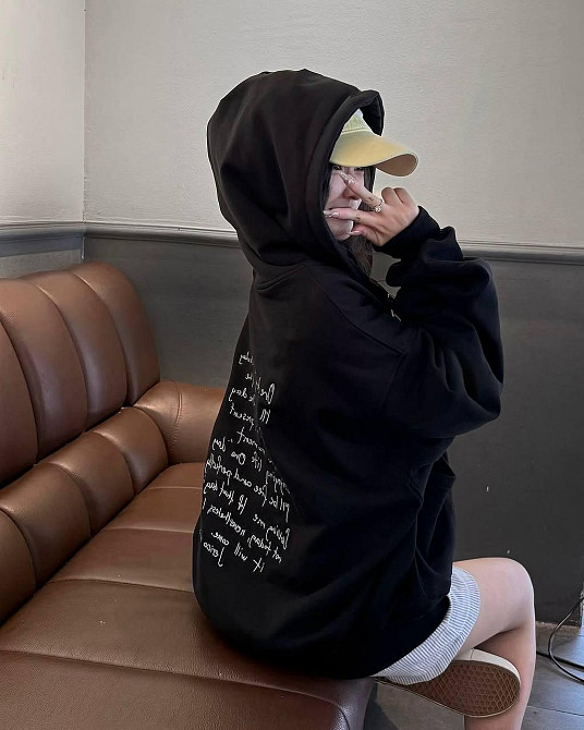 Женское теплое оверсайз худи на молнии трехнитка на флисе Черный Одесса - изображение 2