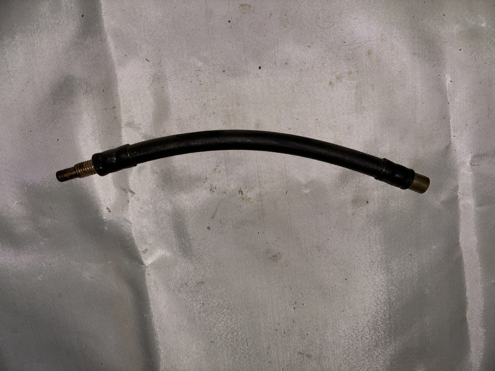 Подовжувач вентиля для підкачування коліс 200 мм. Харків - фото 1