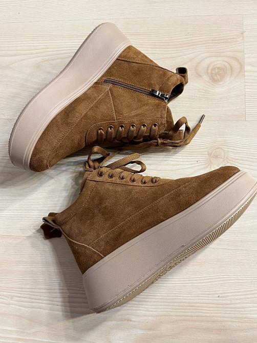 Ботинки женские Hengji 280-5 зимние на меху на бежевой подошве замшевые коричневые, 40, 25 см Киев - изображение 7