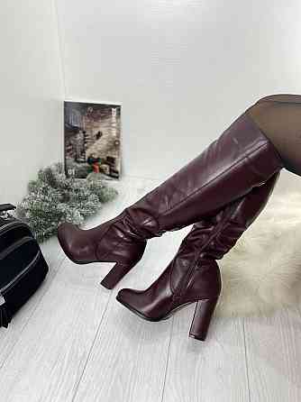Nivelle Чоботи жіночі NIVELLE бордові шкіра натуральна висота 40см обхват 36-37см каблук 9.5см Коломыя