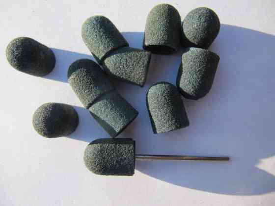 Насадки для фрезера средние педикюрные 120 гр насадка + 10 колпачков Киев