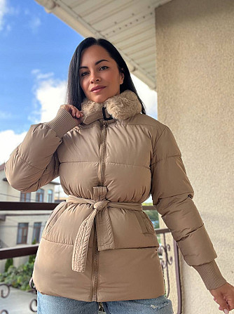 Куртка женская Snow Passion 6211 пилот с поясом мех удлиненная бежевая, бежевый, 46 Одесса - изображение 9