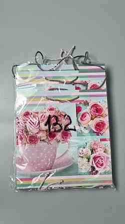 Пакет бумажный подарочный квадратный 23*24*10(артKV-132) (12 шт) Харьков