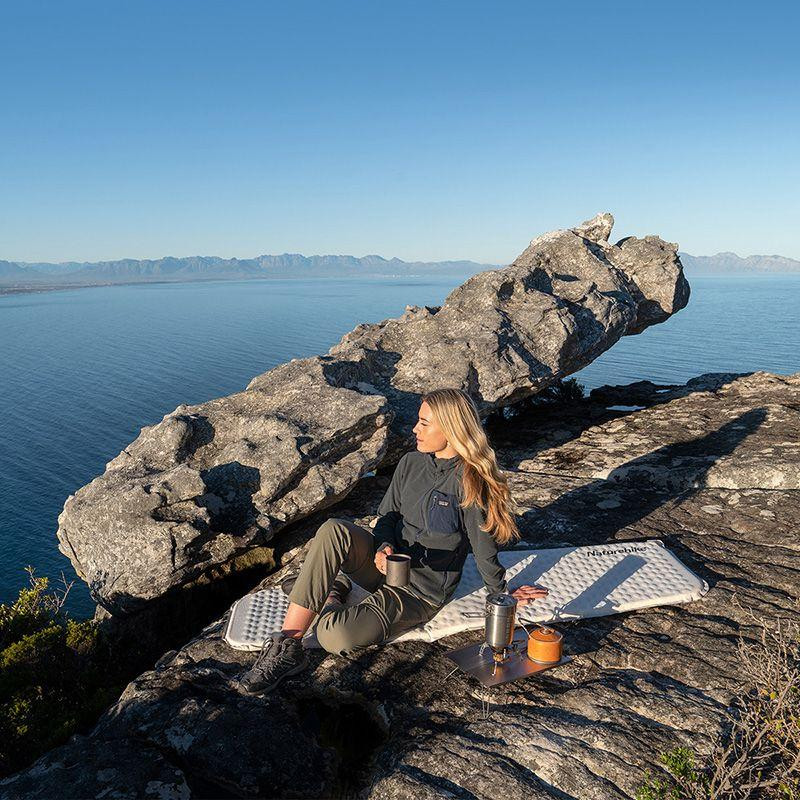 Самонадувний матрац надлегкий одномісний Naturehike CNK2300DZ013, 35 мм, світло-сірий Рівне - фото 4