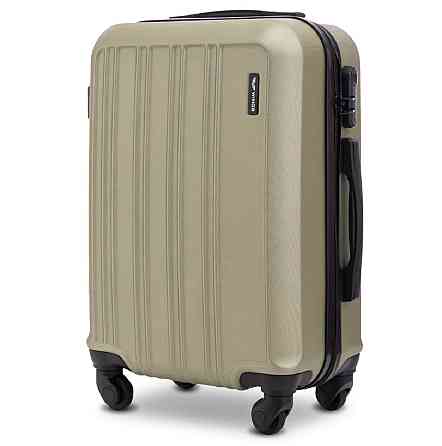 Валіза пластикова WINGS HRR01 мала 55 см шампань Київ