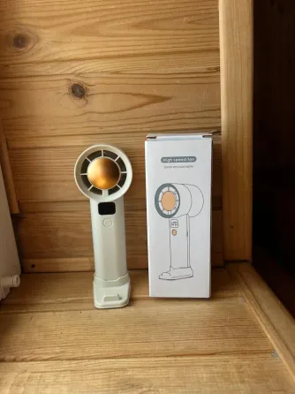 Вентилятор портативный настольный ручной 2025 New Violent Turbo / Gear LY-934 со встроенным аккумулятором и с цифровым дисплеем, 5 скоростей Коломыя