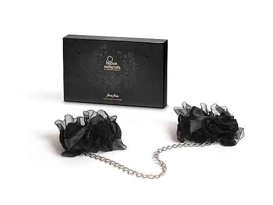 Наручники Bijoux Indiscrets - Frou Frou Organza handcuffs, атлас і органза, подарункова упаковка Sex Aura Київ