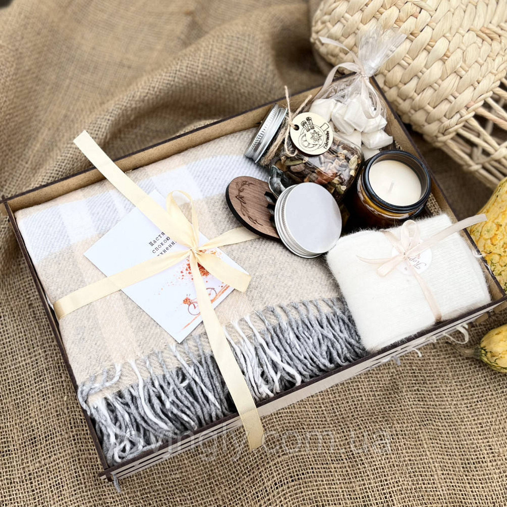 Теплый подарочный набор для уюта: плед, свеча, глинтвейн, сладости Ирпень - изображение 1