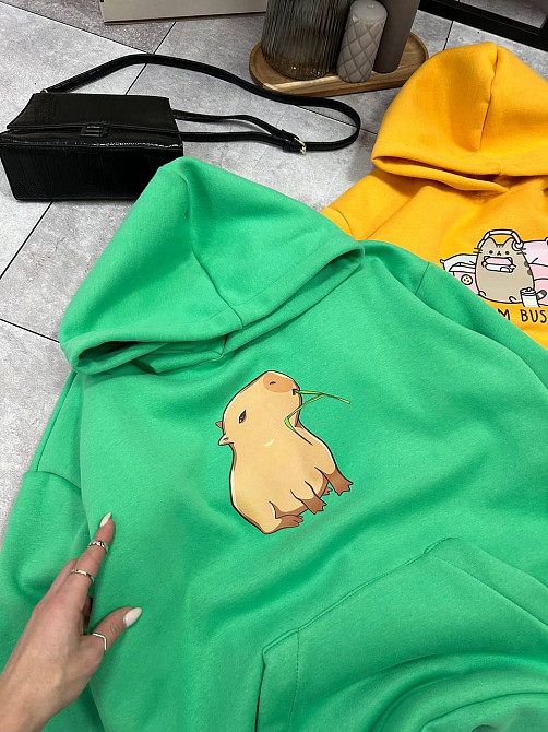 Женское уютное теплое худи оверсайз с милым принтом трехнитка Тедди + трехнитка с начесом пенье Зеленый Одесса - изображение 3