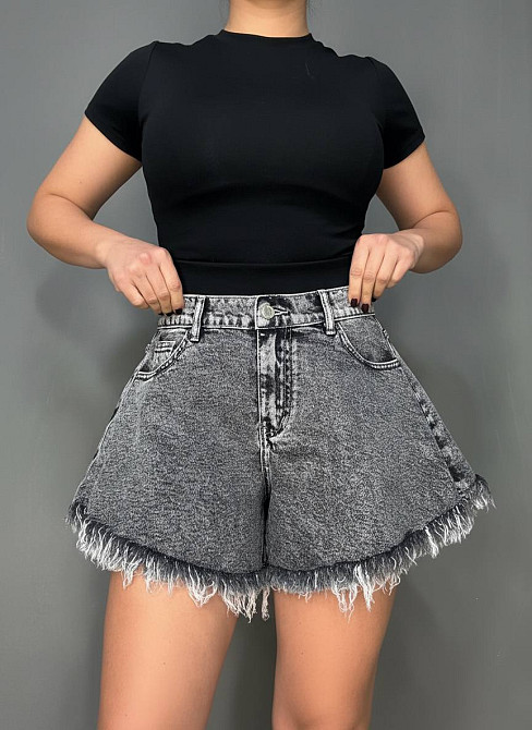 Шорти жіночі джинсові Liana 4-040 короткі розкльошені з бахромою великі розміри чорні, чорний, 31, 31, 85 см Київ - фото 15