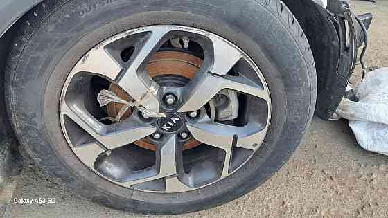 Комплект оригінальних дисків із гумою з Kia Sportage 2020 року Київ