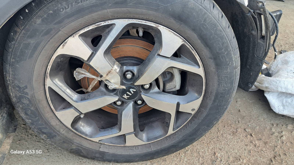Комплект оригінальних дисків із гумою з Kia Sportage 2020 року Київ - фото 2