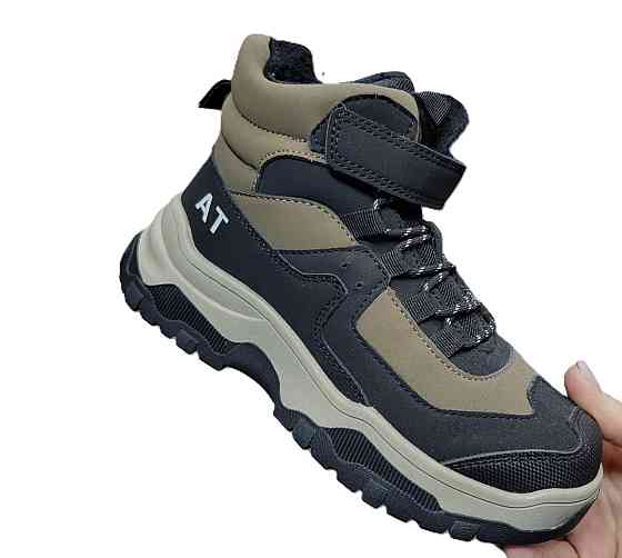 Детские зимние ботинки для мальчика 32,33,34,35 Николаев