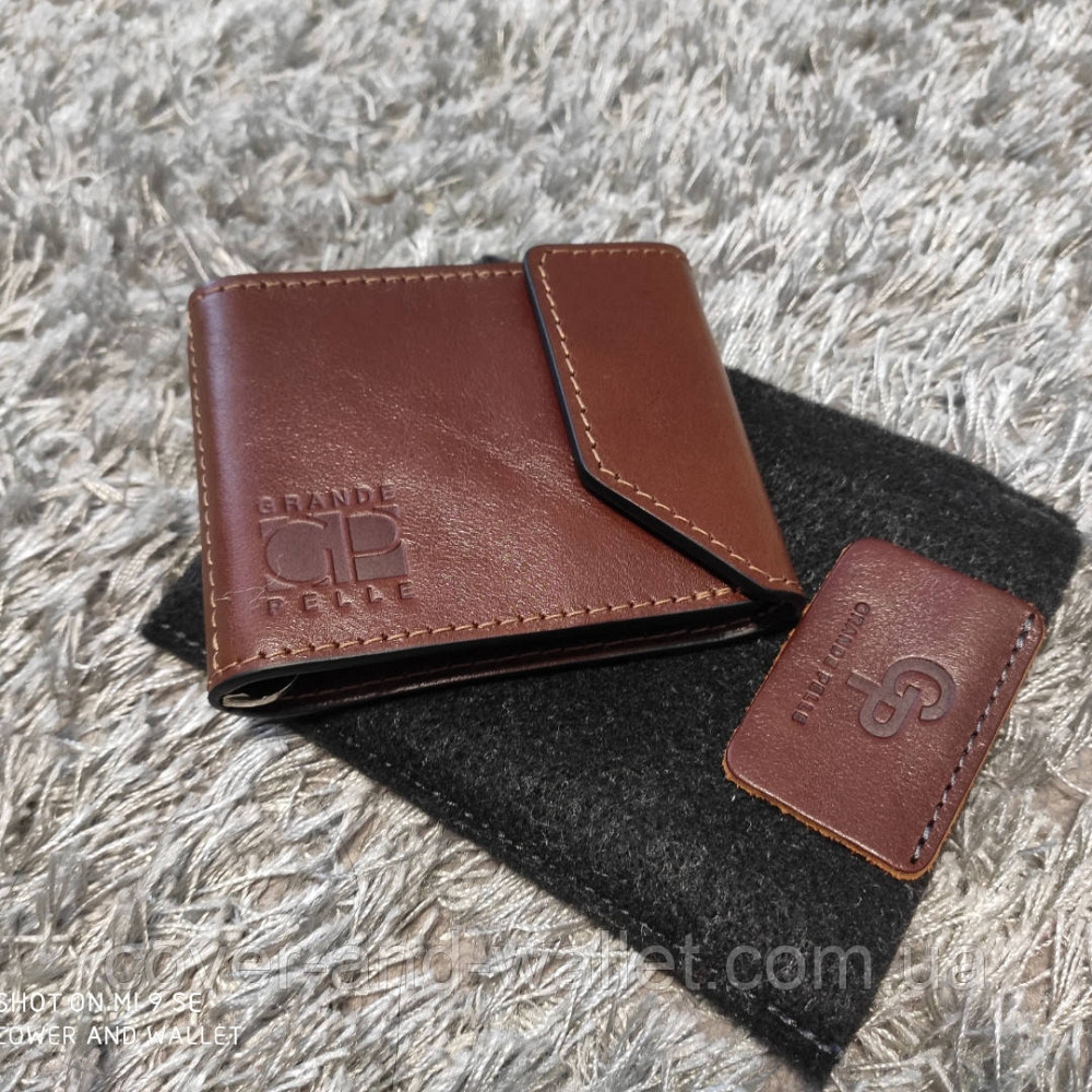 Стильний затиск для грошей на магніті з італійської шкіри Grande Pelle Soldi Київ - фото 1