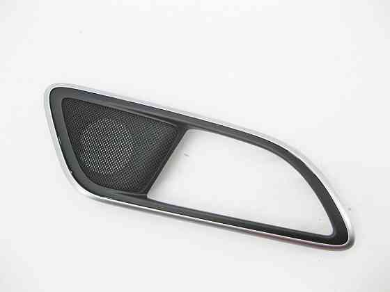 Mercedes-Benz  A2467300448 Декоративна накладка внутрішньої задньої правої ручки відкриття дверей з сіткою під ВЧ динамік CLA Shooting Brake X117 CLA  Одеса