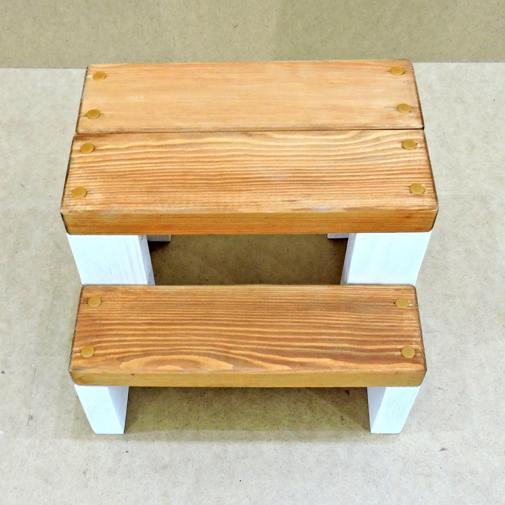 Скамейка-ступенька 