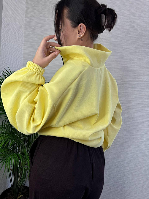 Жіночий стильний повсякденний костюм-двійка з мікровельвету Жовтий, 42/44 Одеса - фото 3