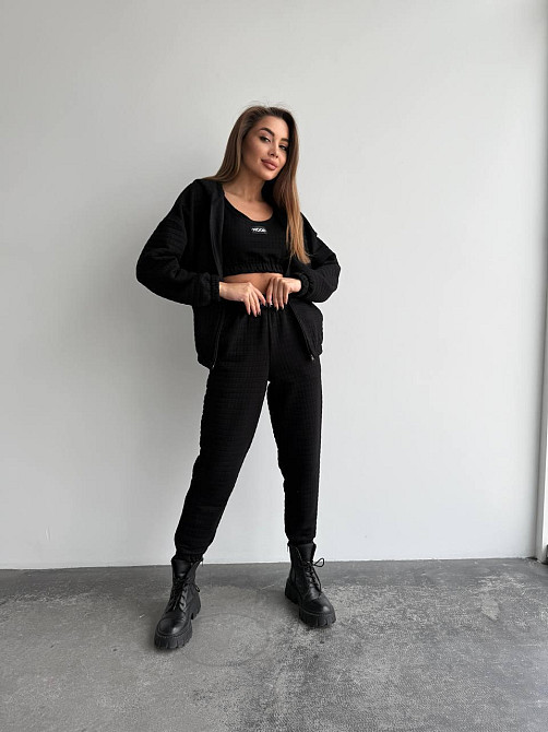 Жіночий прогулянковий костюм-трійка: кофта топ і штани Капітон Чорний, 42/44 Одеса - фото 10