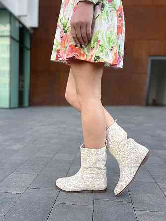 Nivelle Черевики жіночі NIVELLE бежеві шкіра натуральна висота 21см обхват 32-34см розмір 37 (5 Коломия