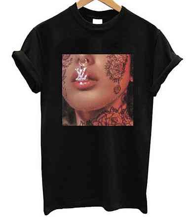 Чорна чоловіча/жіноча футболка з малюнком Чернівці