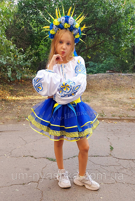 Костюм вышиванка сине-желтый для девочки 