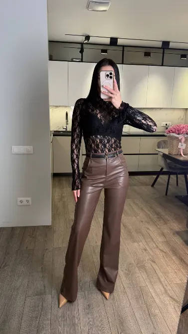 Кожаные брюки с идеальной посадкой и вырезами Одесса - изображение 12