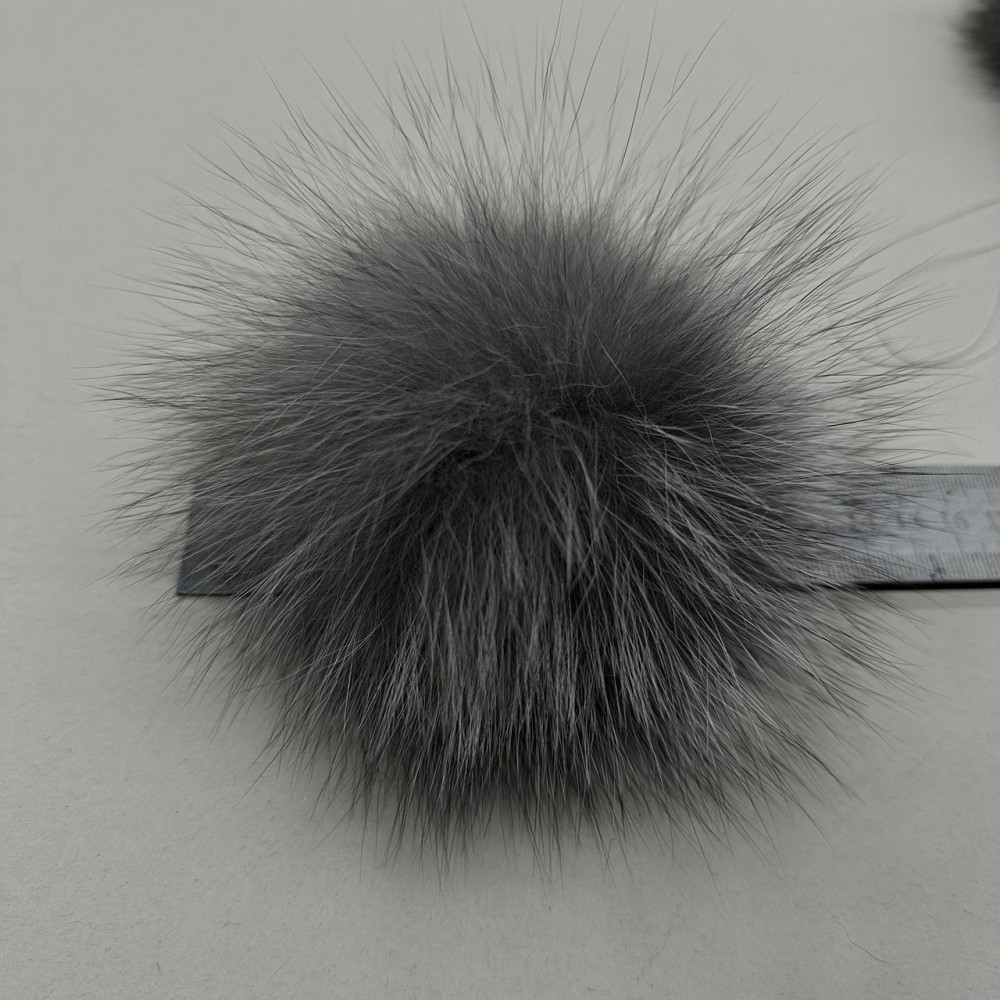Помпон із натурального хутра блюфрост 15-16 см Сірий Харків - фото 6
