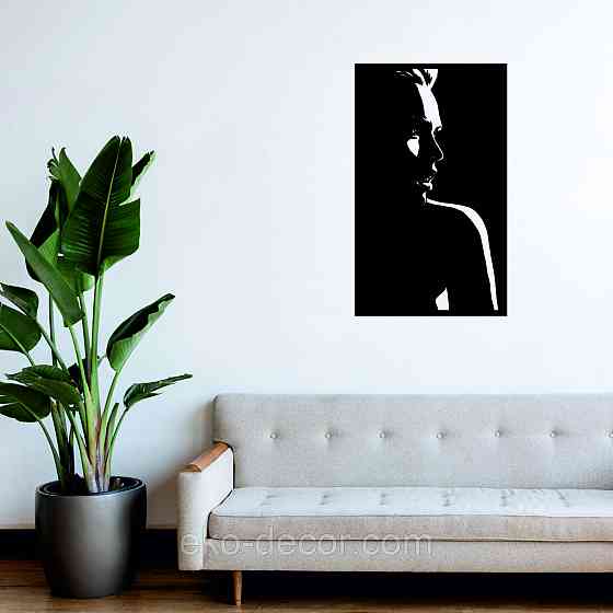 Декоративное настенное Панно «Девушка» Декор на стену Киев