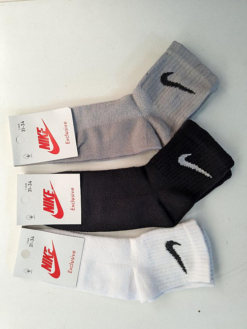 Детские качественные хлопковые средней висоты носки в наборе по 3шт разного цвета Nike. Размер 31-34 Киев - изображение 3