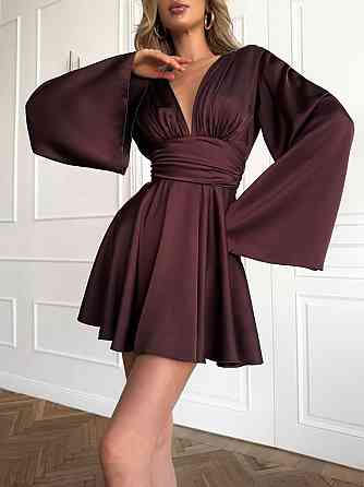 Жіноча романтична святкова мініплаття з декольте шовк армані шоколад, 44/46 Одеса