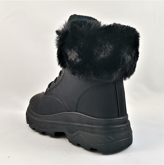 Жіночі Зимові Кросівки Черні на Хутрі Напівчоботи (розміри: 38) ВідеоОбзор — 1-1 Дніпро - фото 8