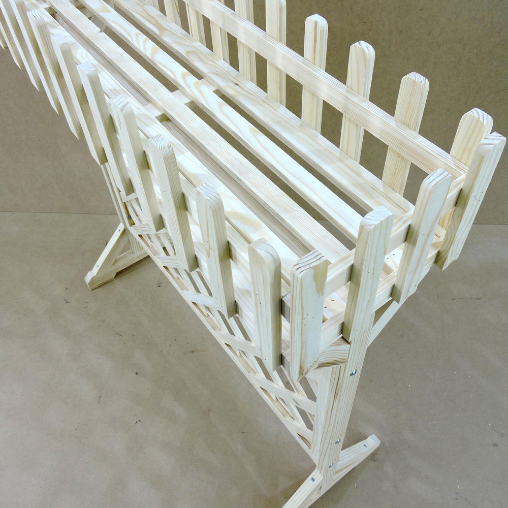 Кашпо на стойке 