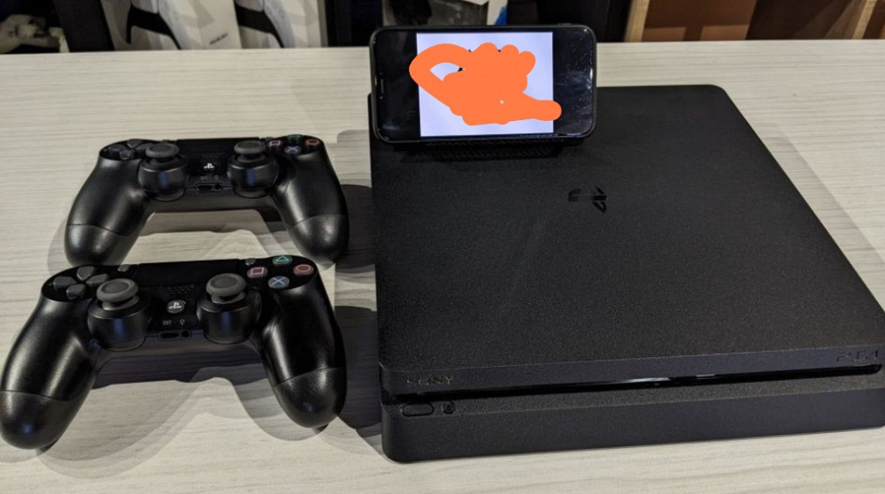Sony PlayStation 4 PS 4 Slim (1 або 2 Джойс.) Харків - фото 1