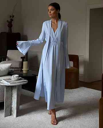 Женское романтичное приталенное платье костюмка Одесса