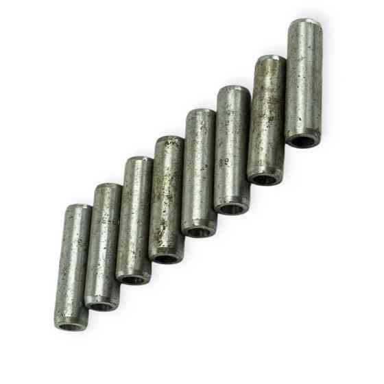 Направляючі ГАЗ 53, 2401, УАЗ випуск (к-кт 8 шт) клапанів Мукачево