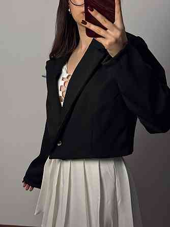 Жіночий базовий вкорочений піджак з підкладкою та плечиками турецька костюмка Одеса