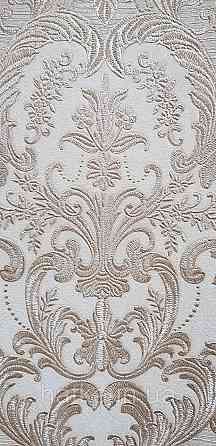 Шпалери вінілові на флізеліні AdaWall Signature1.06х10 вензелю завитки структурні золотисті на бежевому Київ